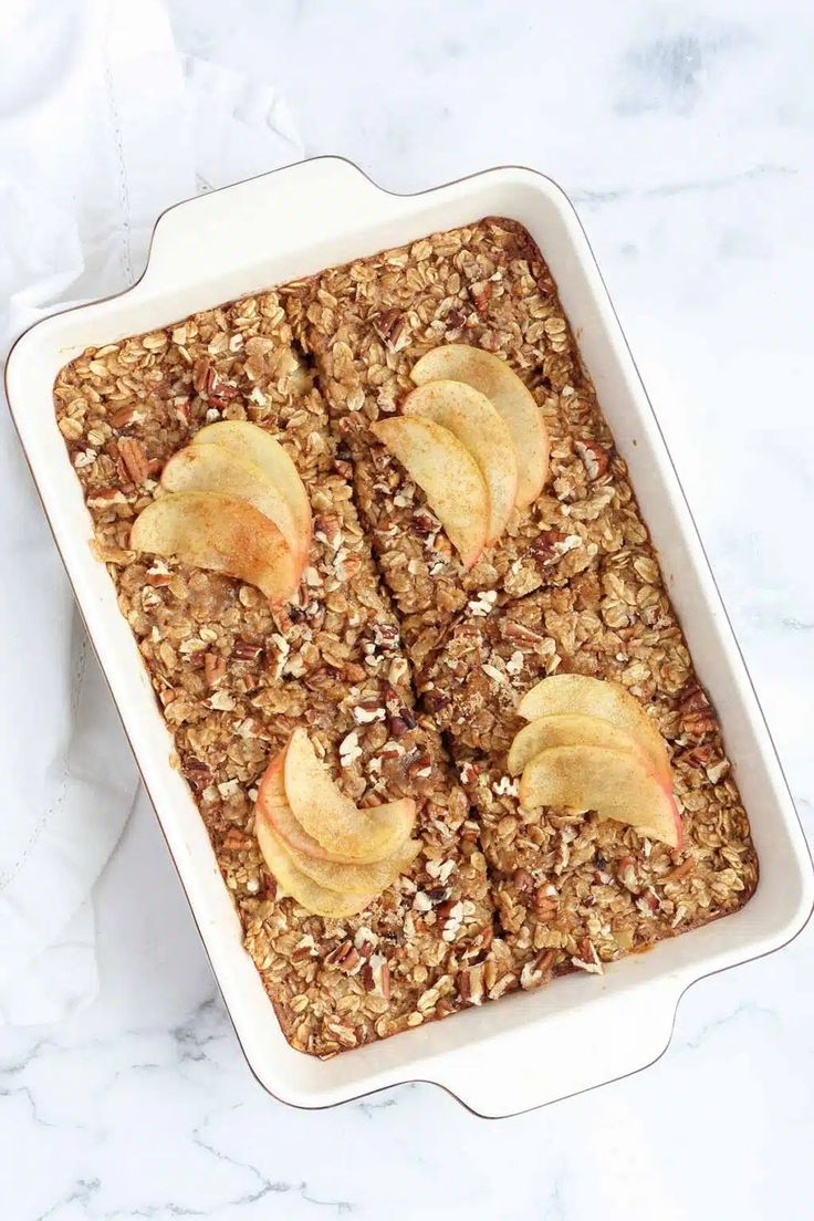 Apple Cinnamon Baked Oatmeal
