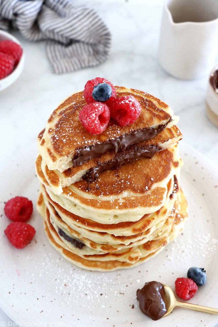 Fluffy Nutella Pancakes with Gooey Centers