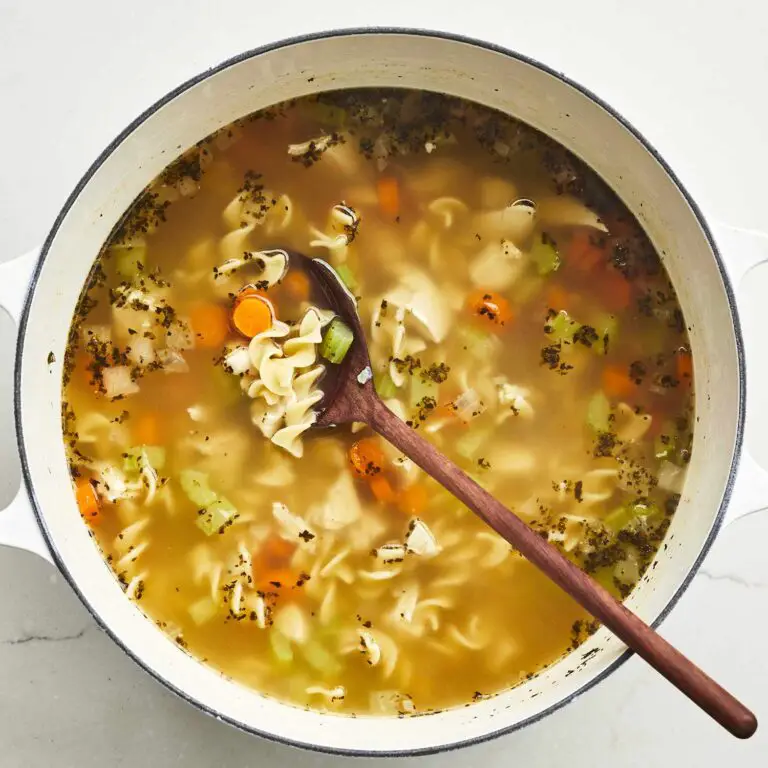 Easy Chicken Noodle Soup Recipe